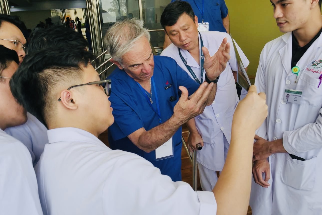 Hồi Chuông Cảnh Báo Từ Những Ca Bệnh Hoại Tử Khớp Háng